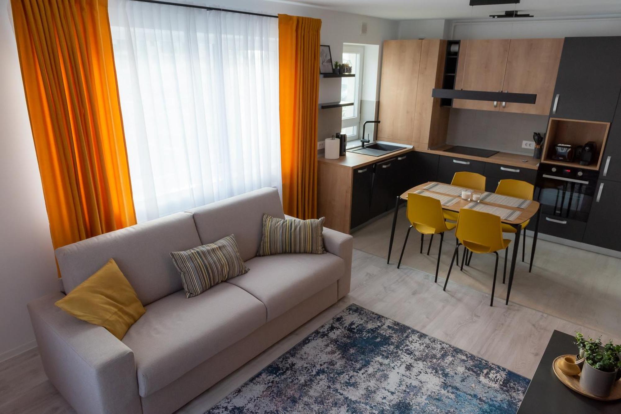 Apart B&V Braşov Exteriör bild